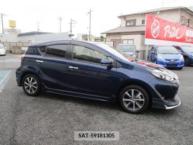 Toyota AQUA 2020-12 292145-8