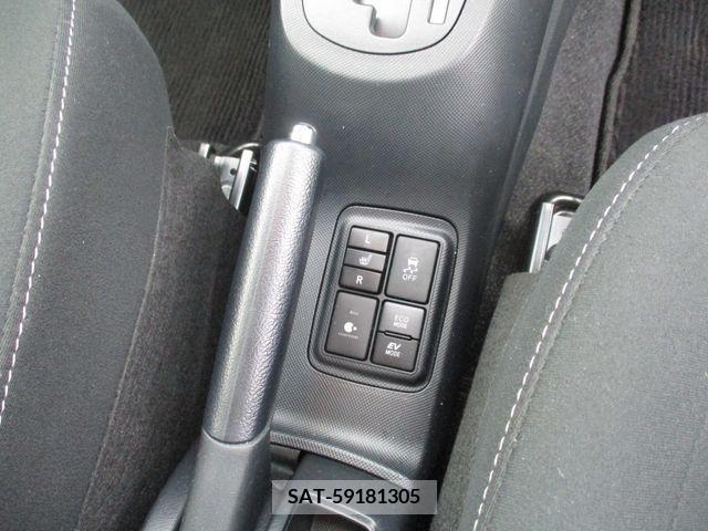 Toyota AQUA 2020-12 292145-14