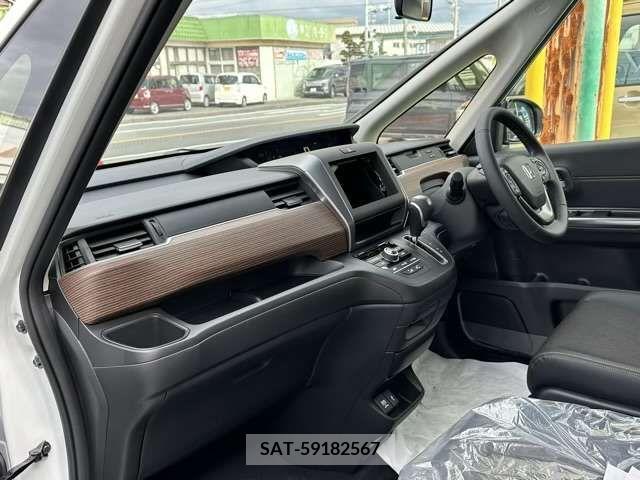Honda FREED 2023-09 223916-17