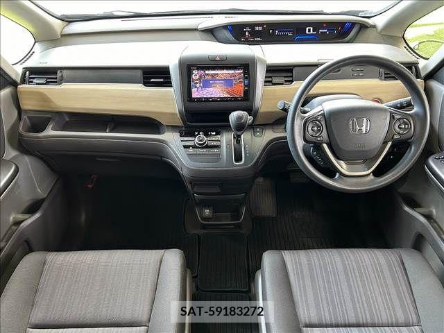Honda FREED 2017-11 343419-1