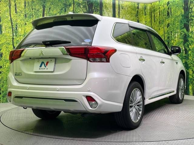 Mitsubishi OUTLANDER PHEV 2018-12 195898-17