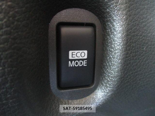 Nissan CUBE 2016-04 345169-6