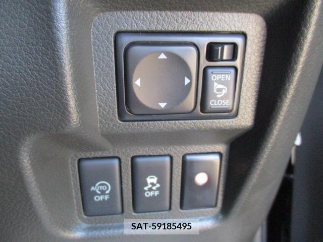 Nissan CUBE 2016-04 345169-9