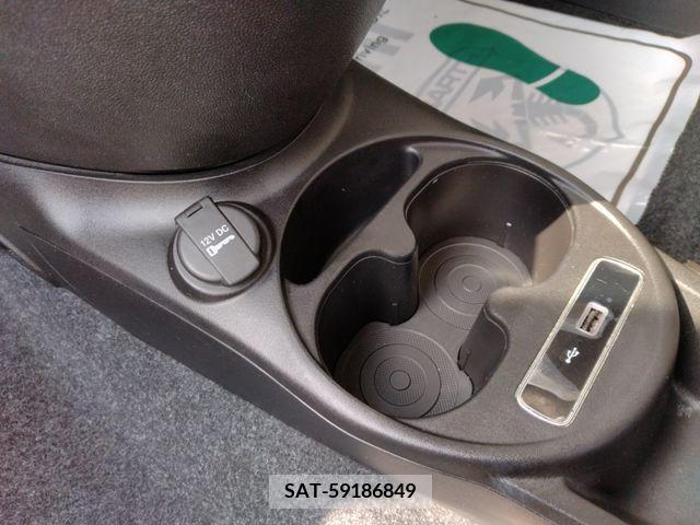 Fiat 500 2019-10 225059-10