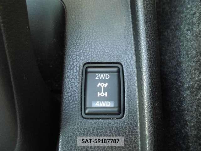 Nissan NOTE 2018-03 365281-10