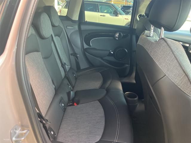Bmw MINI 2023-03 186635-27