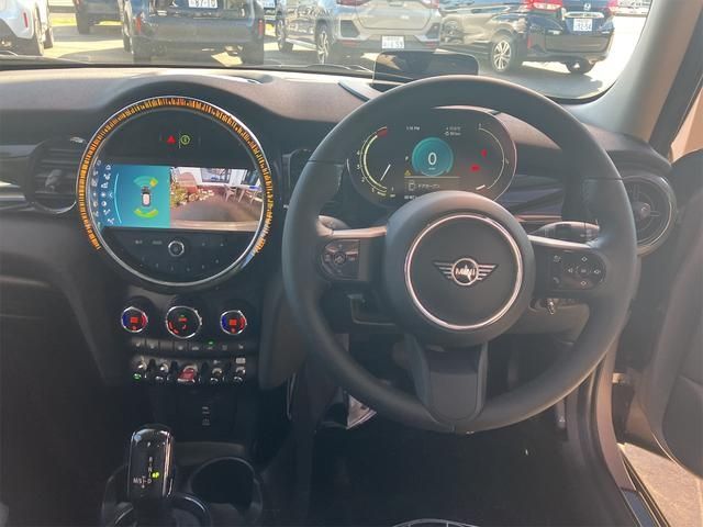 Bmw MINI 2023-03 186635-8