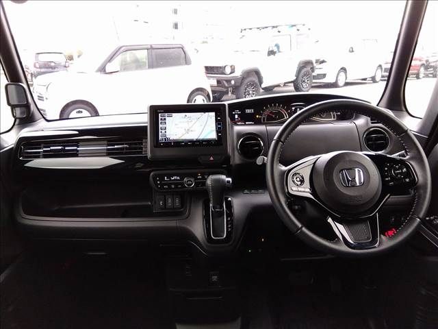 Honda N BOX CUSTOM 2021-09 195914-1