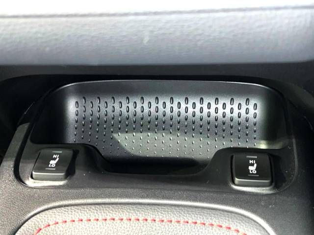 Toyota COROLLA SPORT 2023-06 184961-6