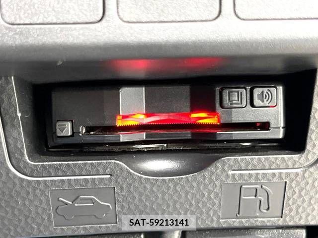 Toyota ROOMY 2018-06 339989-7