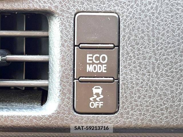 Toyota VOXY 2014-01 370476-7