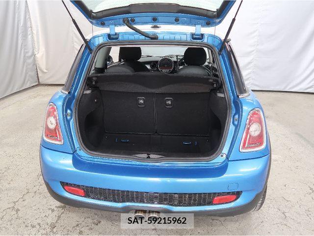 Bmw MINI 2007-03 319747-6