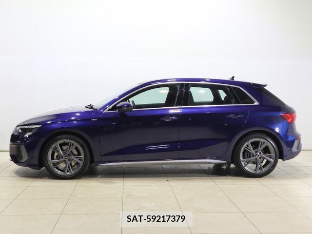 Audi A3 2023-04 261048-4