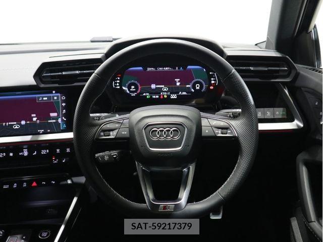 Audi A3 2023-04 261048-10