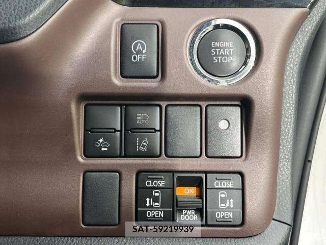 Toyota ESQUIRE 2019-03 216774-4