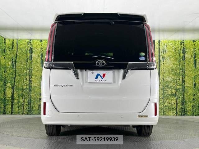 Toyota ESQUIRE 2019-03 216774-16