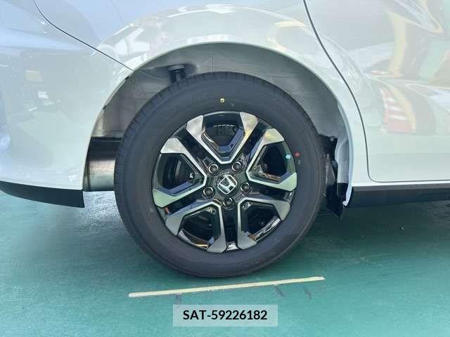 Honda FREED 2024-05 302960-11