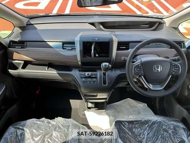 Honda FREED 2024-05 302960-4