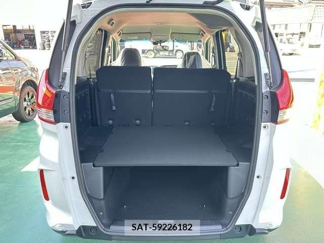 Honda FREED 2024-05 302960-8