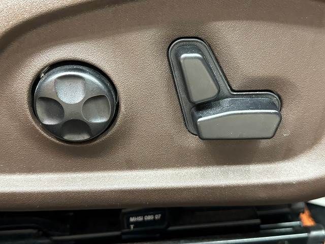 Jeep RENEGADE 2015-09 16512-6