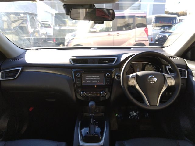 Nissan X-TRAIL 2016-12 194275-2