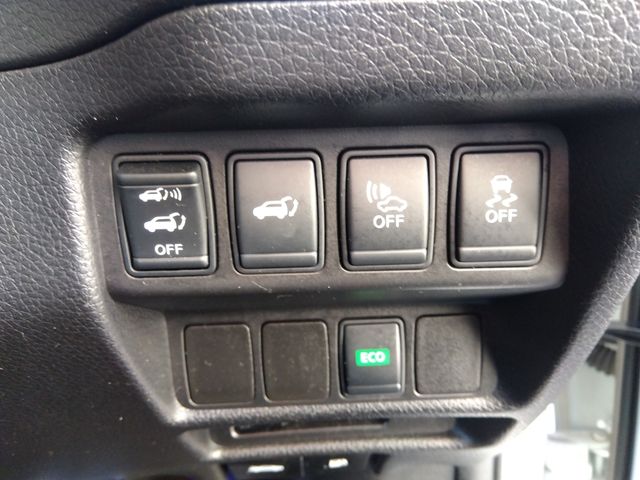 Nissan X-TRAIL 2016-12 194275-16