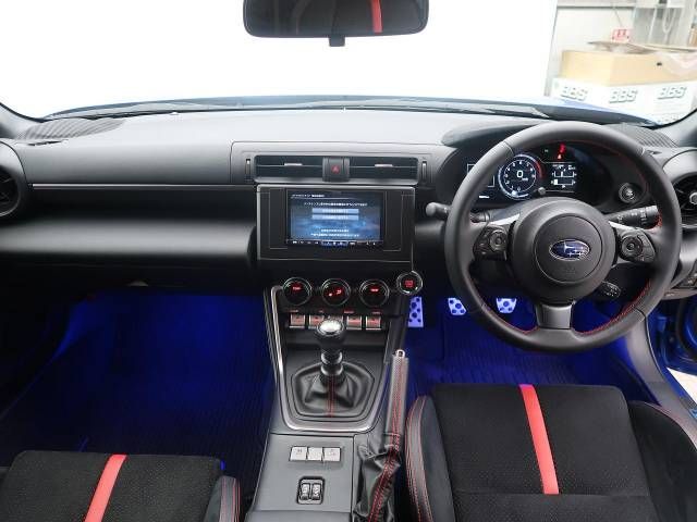 Subaru BRZ 2023-03 181712-1