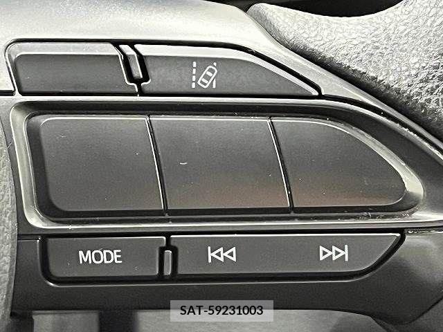 Toyota YARIS 2020-03 371420-6