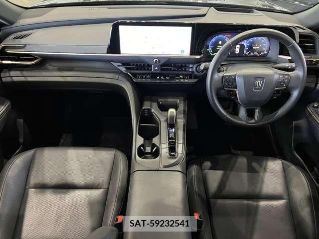 Toyota CROWN 2022-10 229126-16