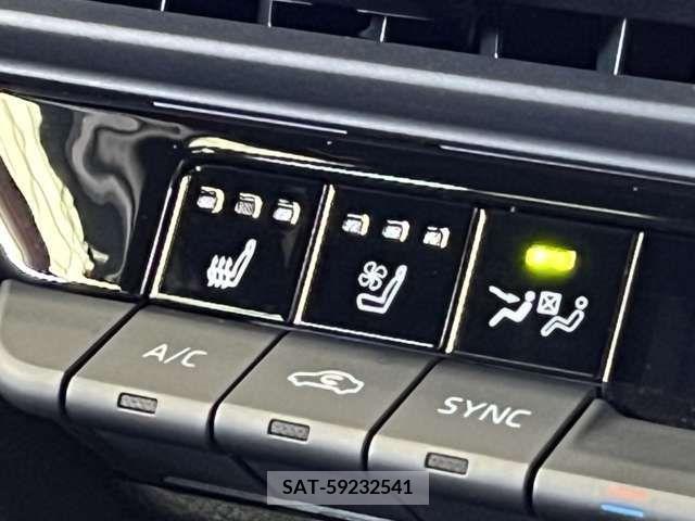 Toyota CROWN 2022-10 229126-19