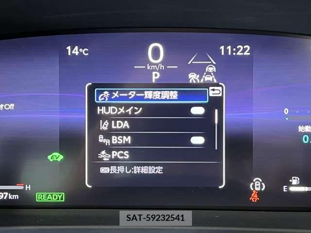 Toyota CROWN 2022-10 229126-18