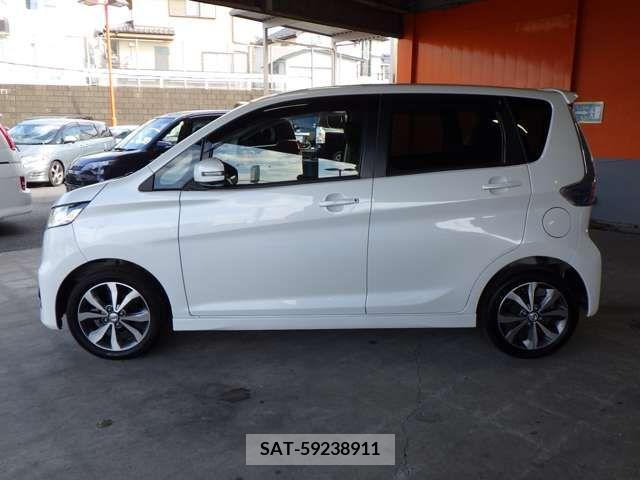 Nissan DAYZ 2013-12 218224-7