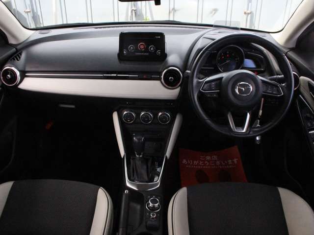 Mazda DEMIO 2018-09 15362-1