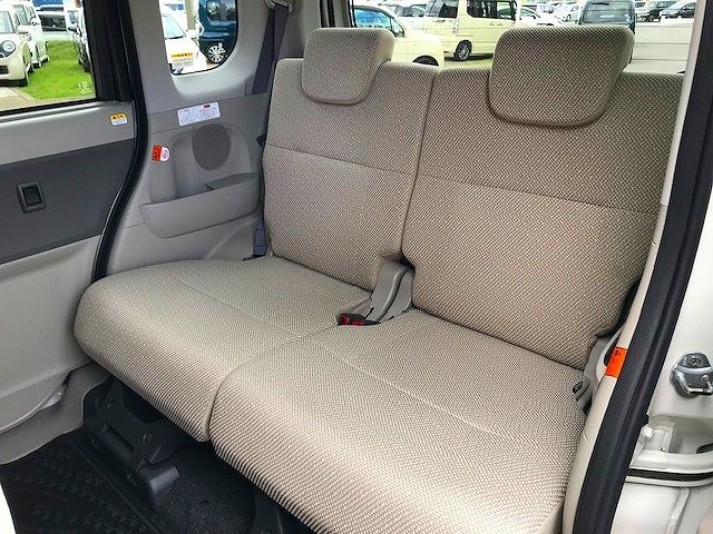 Daihatsu TANTO 2014-02 195309-18