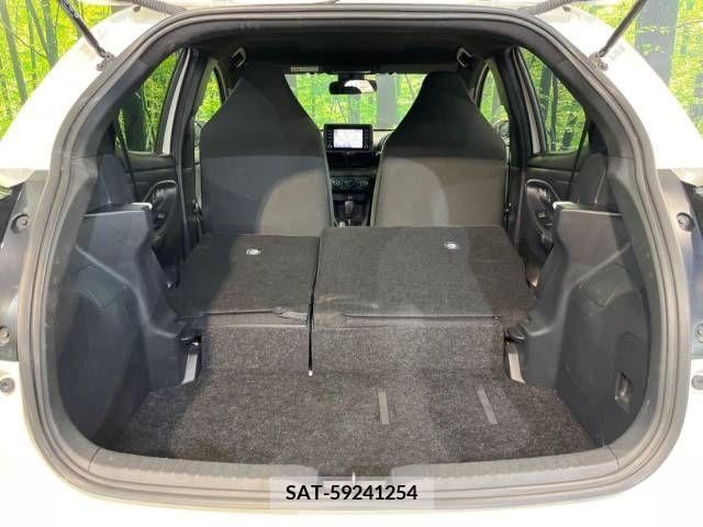 Toyota YARIS 2022-03 351702-9