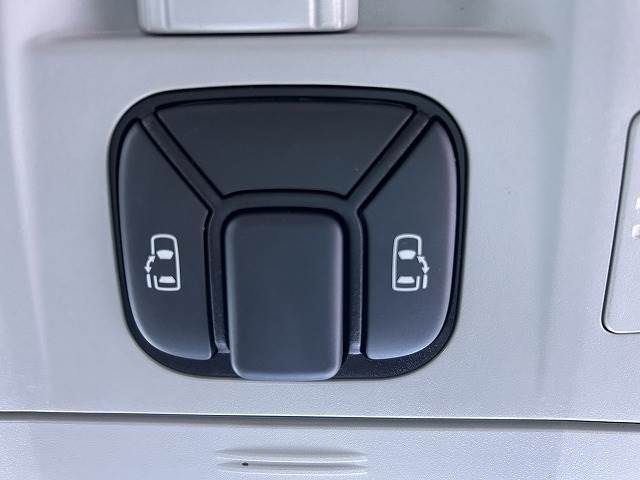 Toyota ALPHARD 2012-10 12057-4