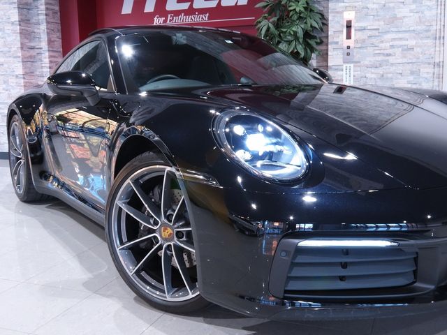 Porsche 911 2020-09 27085-3