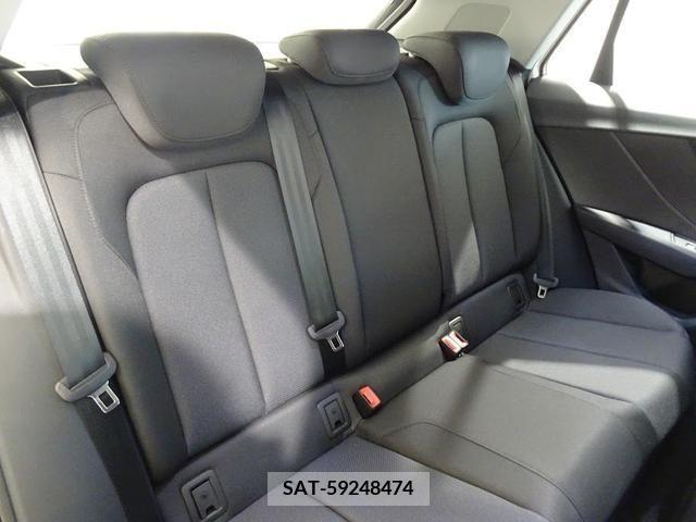 Audi Q2 2023-07 219532-18