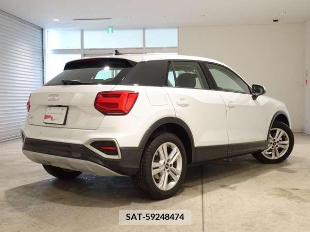 Audi Q2 2023-07 219532-1