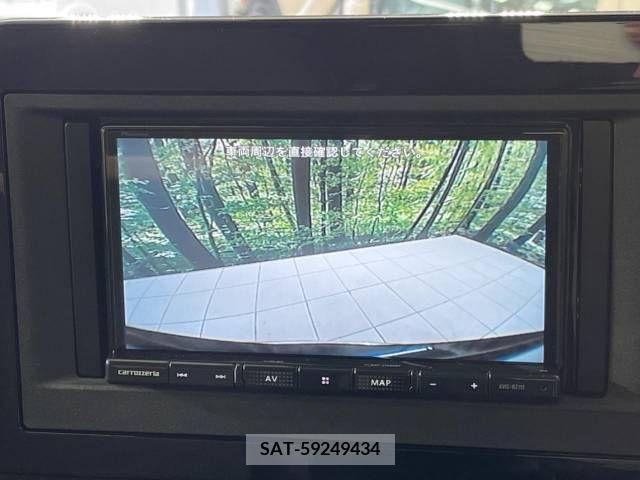 Nissan SERENA 2023-03 219624-4