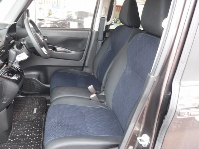 Nissan ROOX 2020-10 21253-14