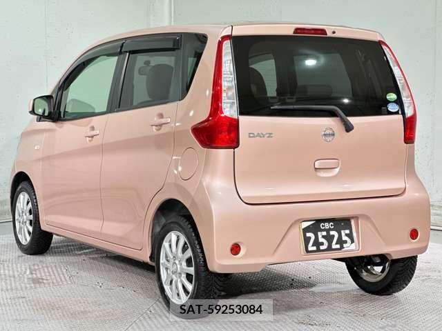 Nissan DAYZ 2014-02 267329-10