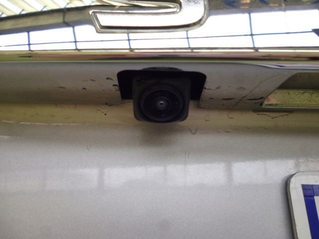 Nissan SERENA 2014-01 1030-7