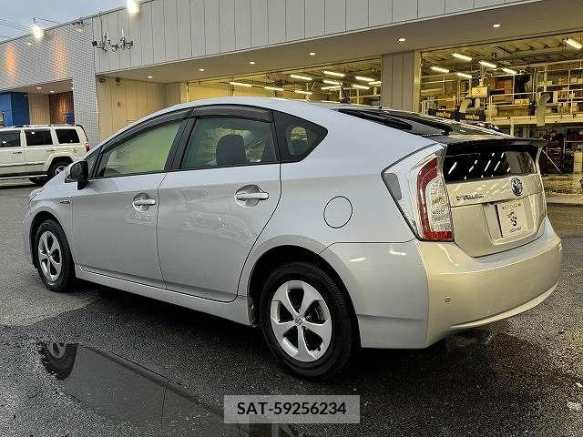 Toyota PRIUS 2012-06 322090-15