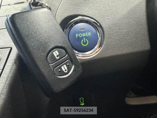 Toyota PRIUS 2012-06 322090-3