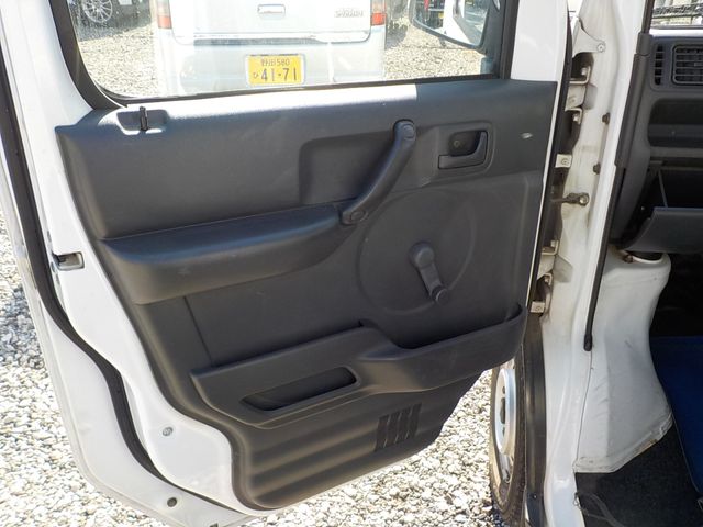 Suzuki CARRY TRUCK 2006-01 13296-22