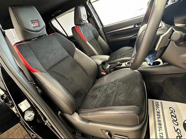 Toyota HILUX 2021-11 196787-8