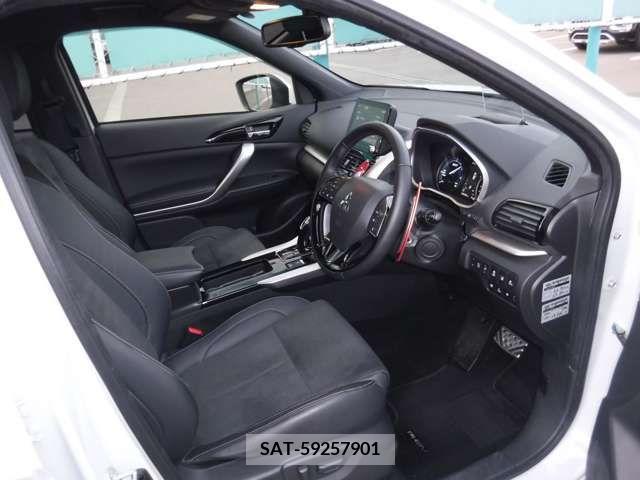 Mitsubishi ECLIPSE CROSS 2021-04 303882-8