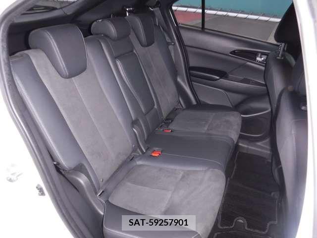 Mitsubishi ECLIPSE CROSS 2021-04 303882-15