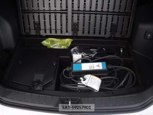 Mitsubishi ECLIPSE CROSS 2021-04 303882-13